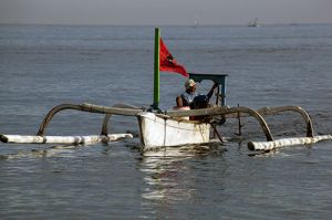 Jemeluk Fishing Boat Returning  